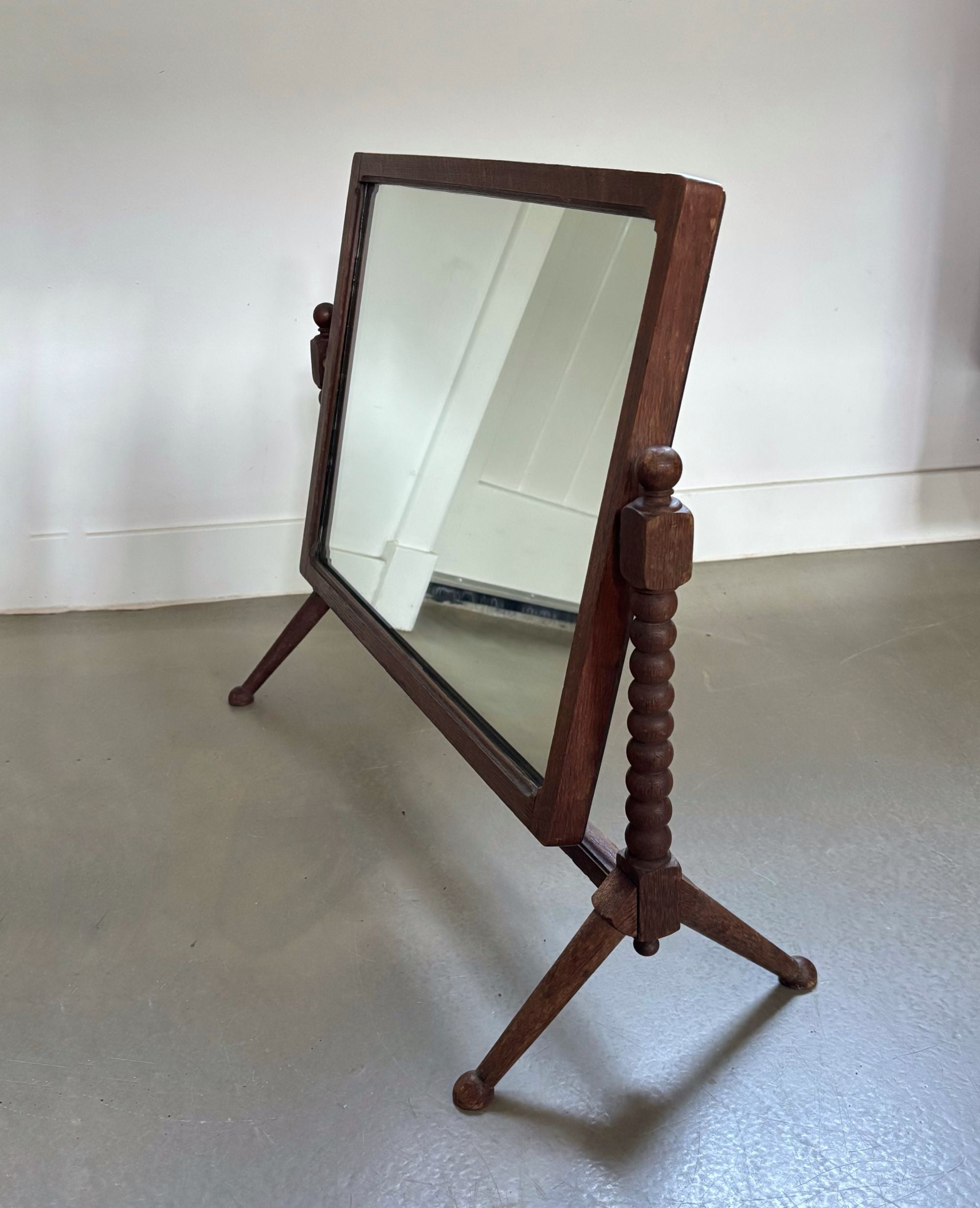 Table_Mirror_Bobbin_Wood_Brass_Mechanism_1920s_Europe