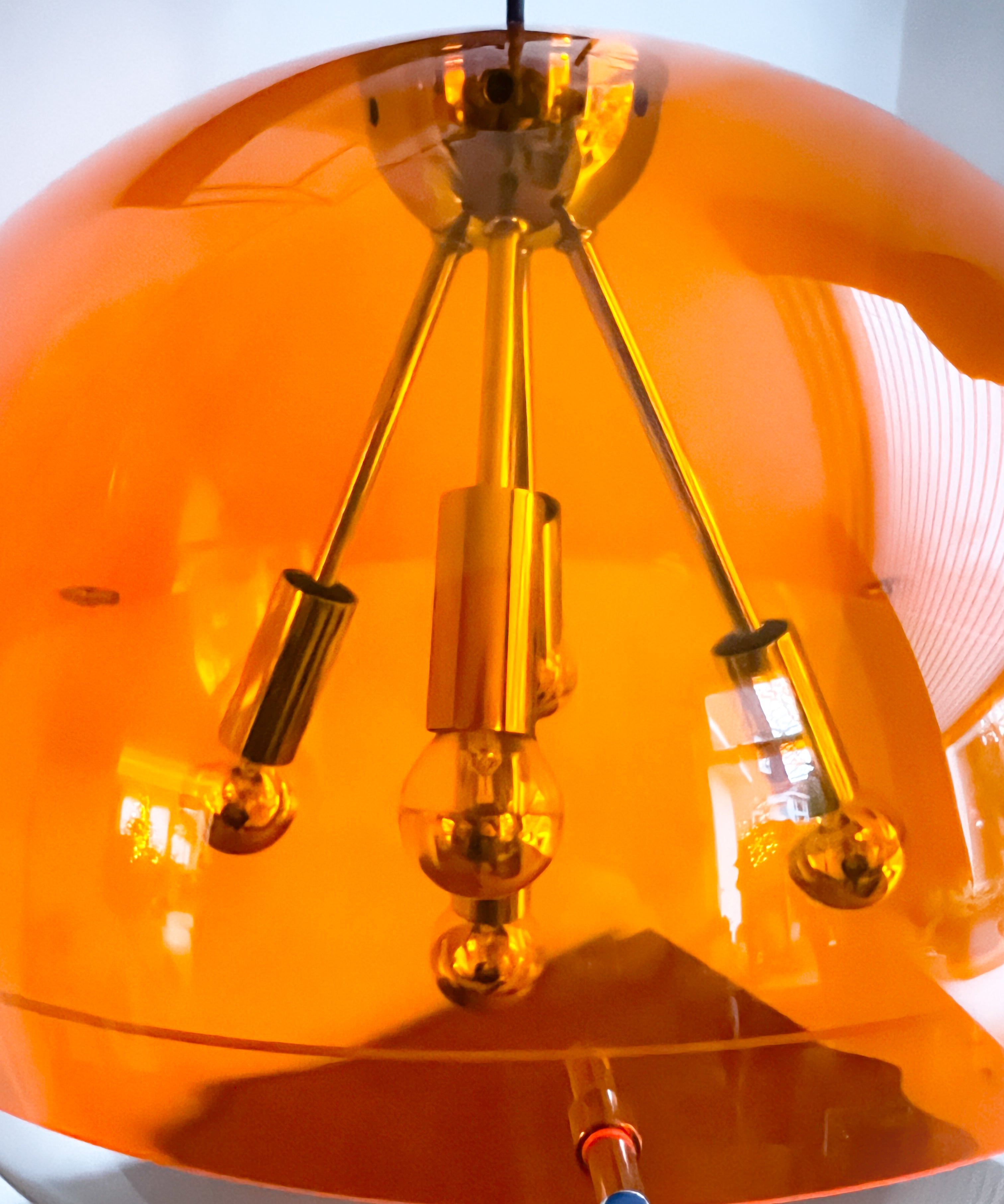 Space_Age_Orange_and_Chrome_Sputnik_Pendant_Lamp_by_RAAK_Amsterdam,_1960s–1970s