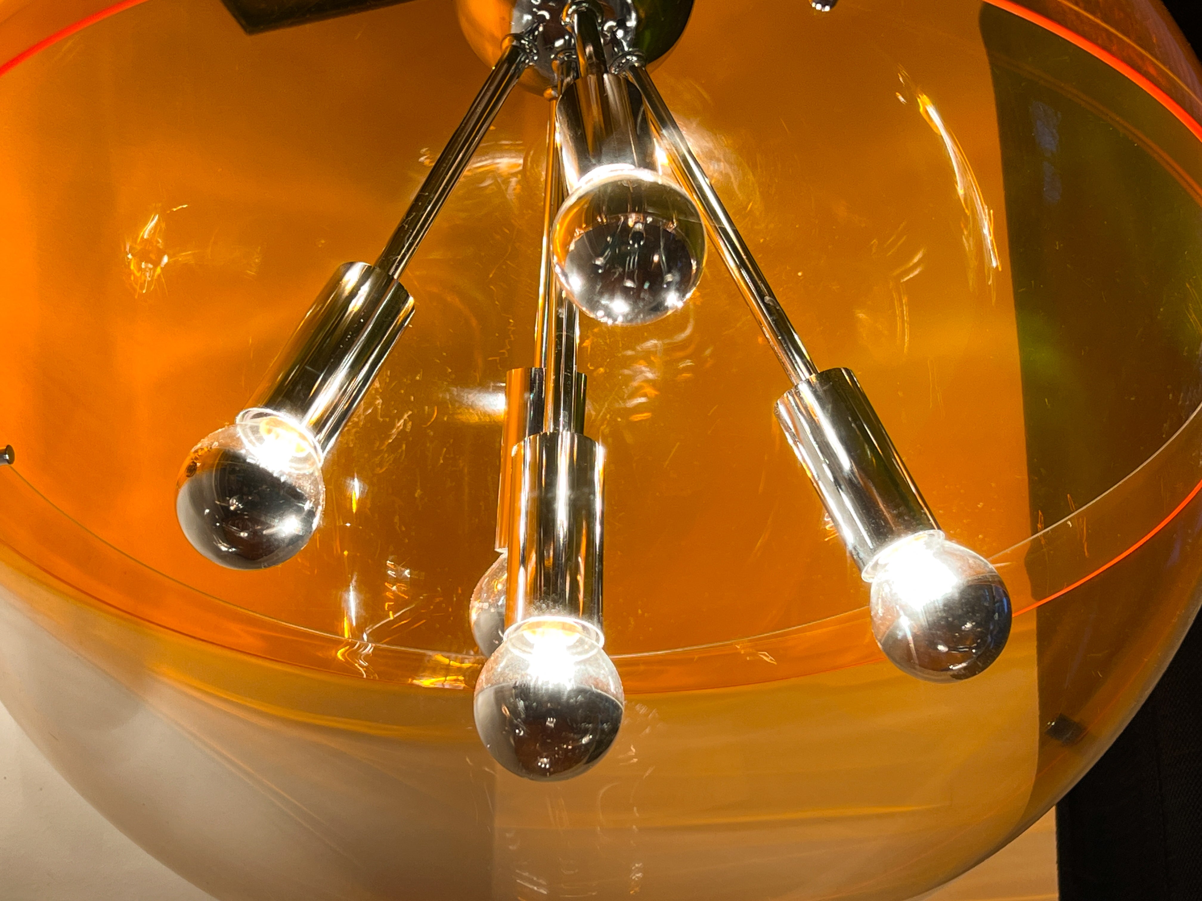Space_Age_Orange_and_Chrome_Sputnik_Pendant_Lamp_by_RAAK_Amsterdam,_1960s–1970s