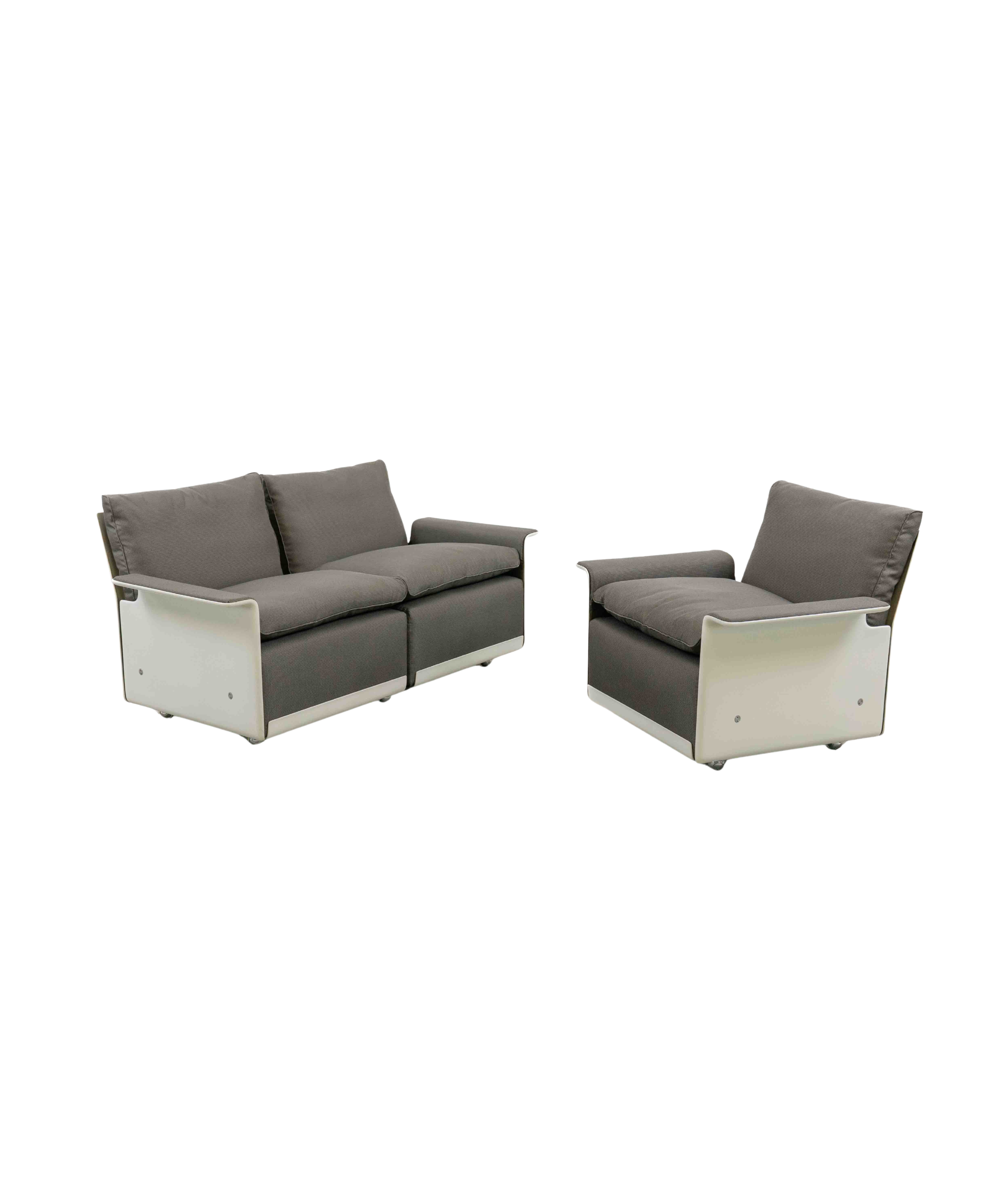 Vitsœ_620_Seating_Set_by_Dieter_Rams,_2-Seater_Sofa_and_Armchair,_Germany,_1960s