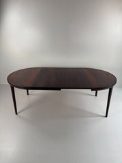 VV_Møbler_Extendable_Dining_Table,_Denmark,_1960s