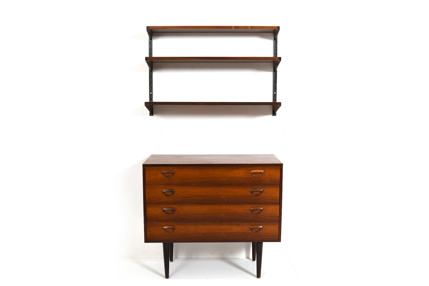 Wall_System_by_Kai_Kristiansen_for_FM_Denmark_1960s