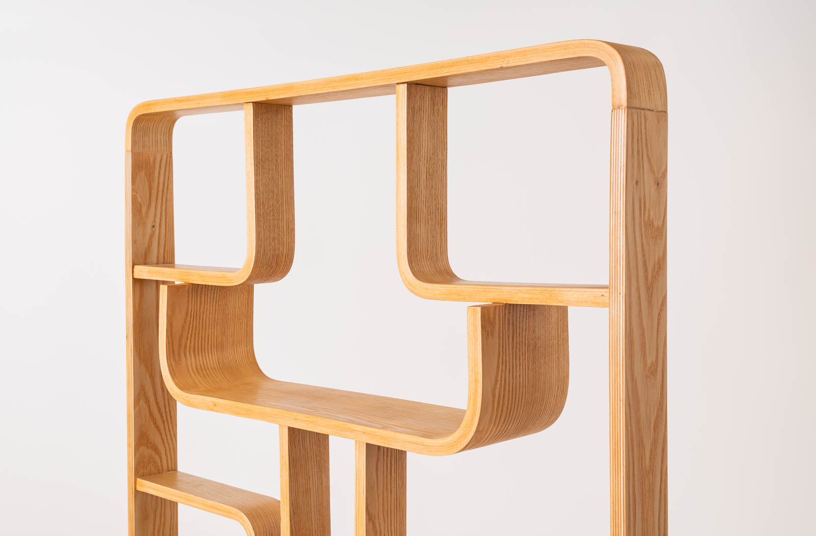 Ludvik_Volak_Ash_Veneer_Wall_Unit_for_Drevopodnik_Holesov,_1960s