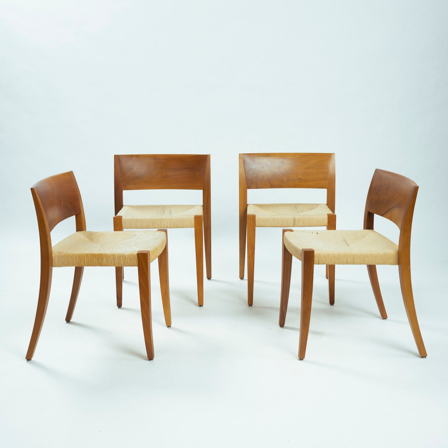 Set_of_4_Molteni_&_Co_Walnut_Dining_Chairs_with_Papercord_Seats,_Italy_1990s