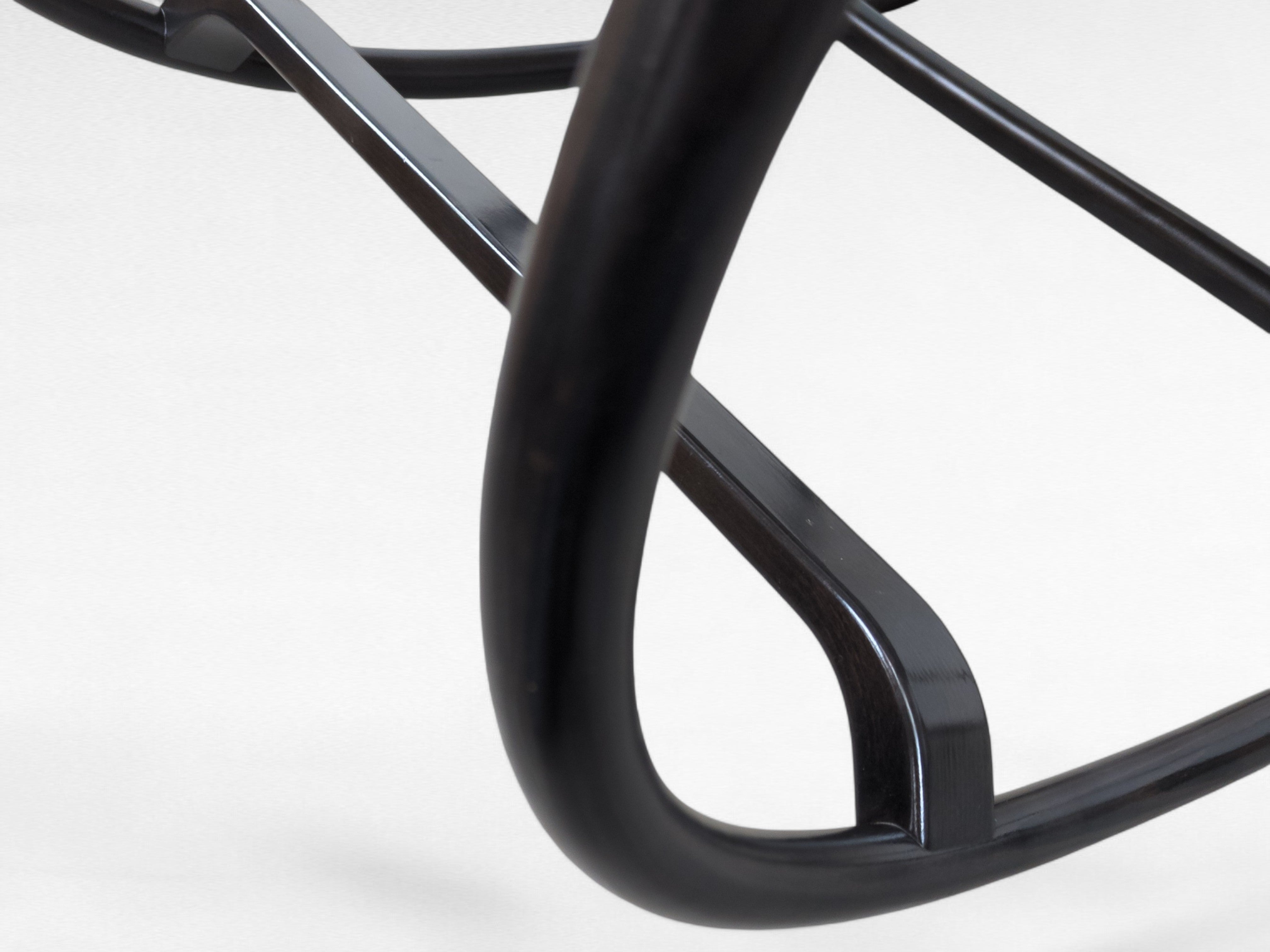 Wave_bentwood_rocking_lounge_chair_by_Michal_Riabic_for_TON