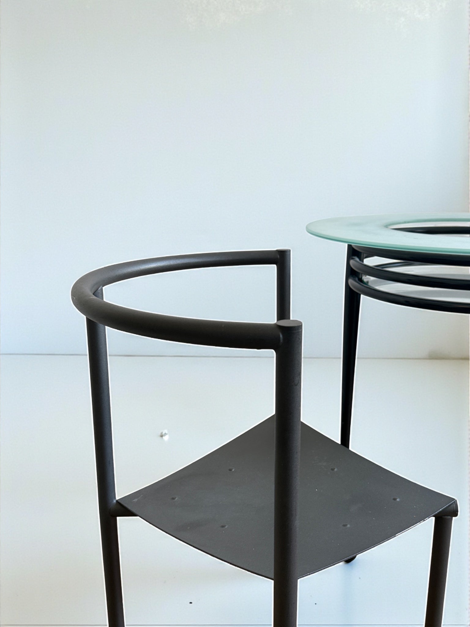 Set_of_4_Wendy_Wright_Chairs_by_Philippe_Starck_for_Disform,_1986