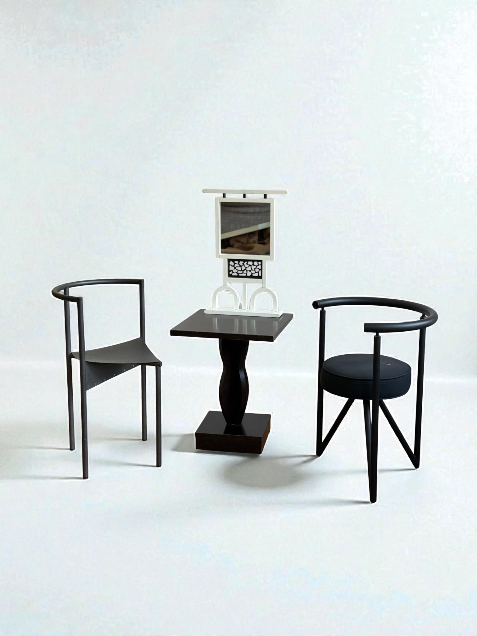 Set_of_4_Wendy_Wright_Chairs_by_Philippe_Starck_for_Disform,_1986