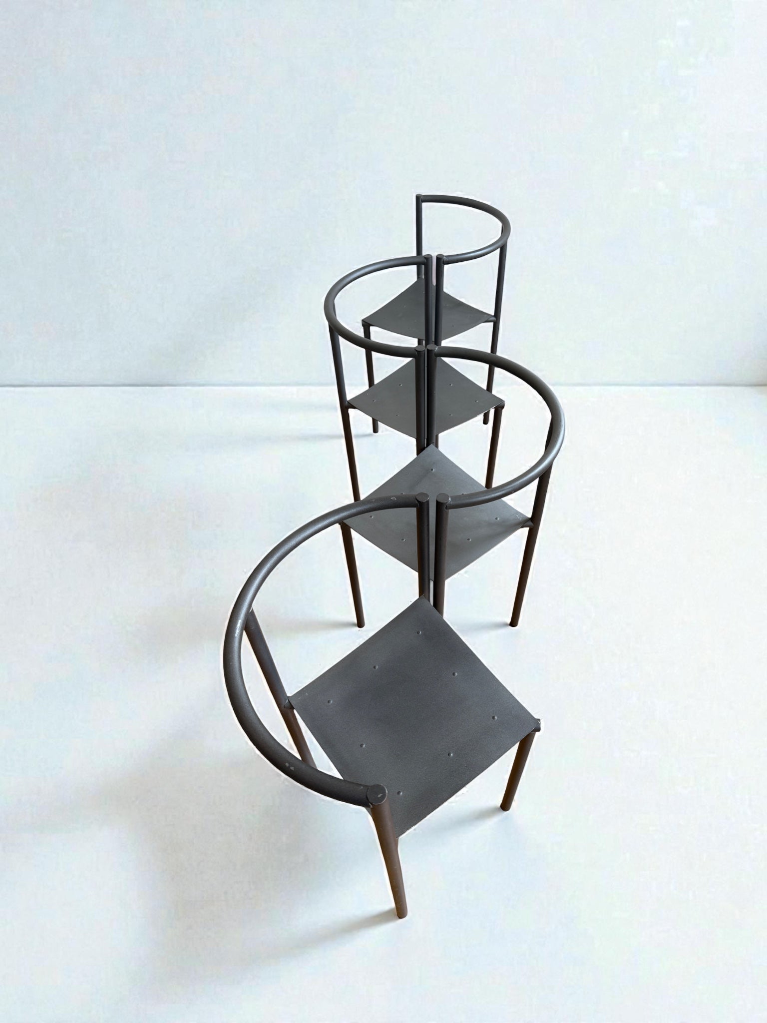 Set_of_4_Wendy_Wright_Chairs_by_Philippe_Starck_for_Disform,_1986