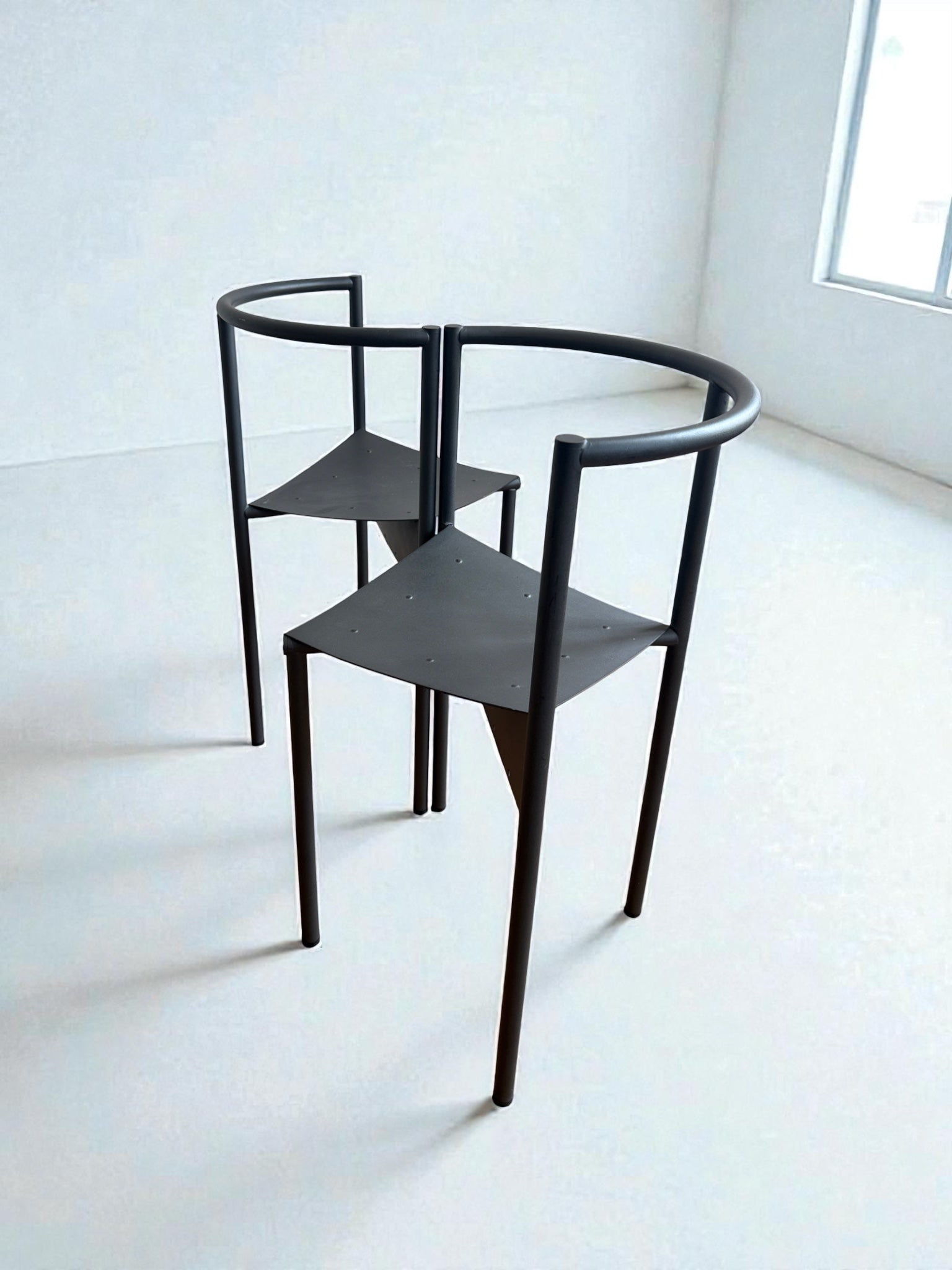 Set_of_4_Wendy_Wright_Chairs_by_Philippe_Starck_for_Disform,_1986