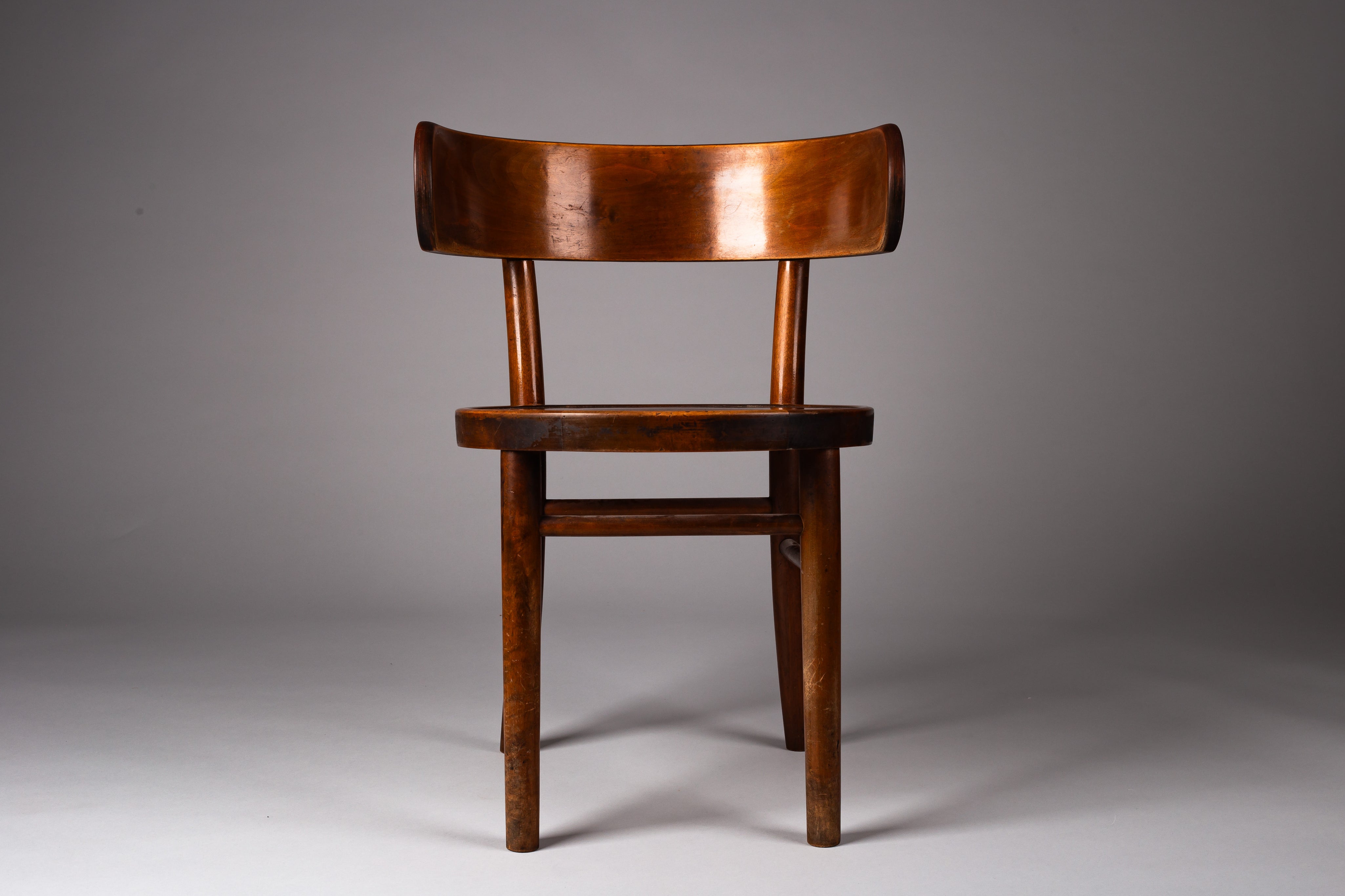 Werner_West_W1_Bentwood_Chair,_Finland_1930s