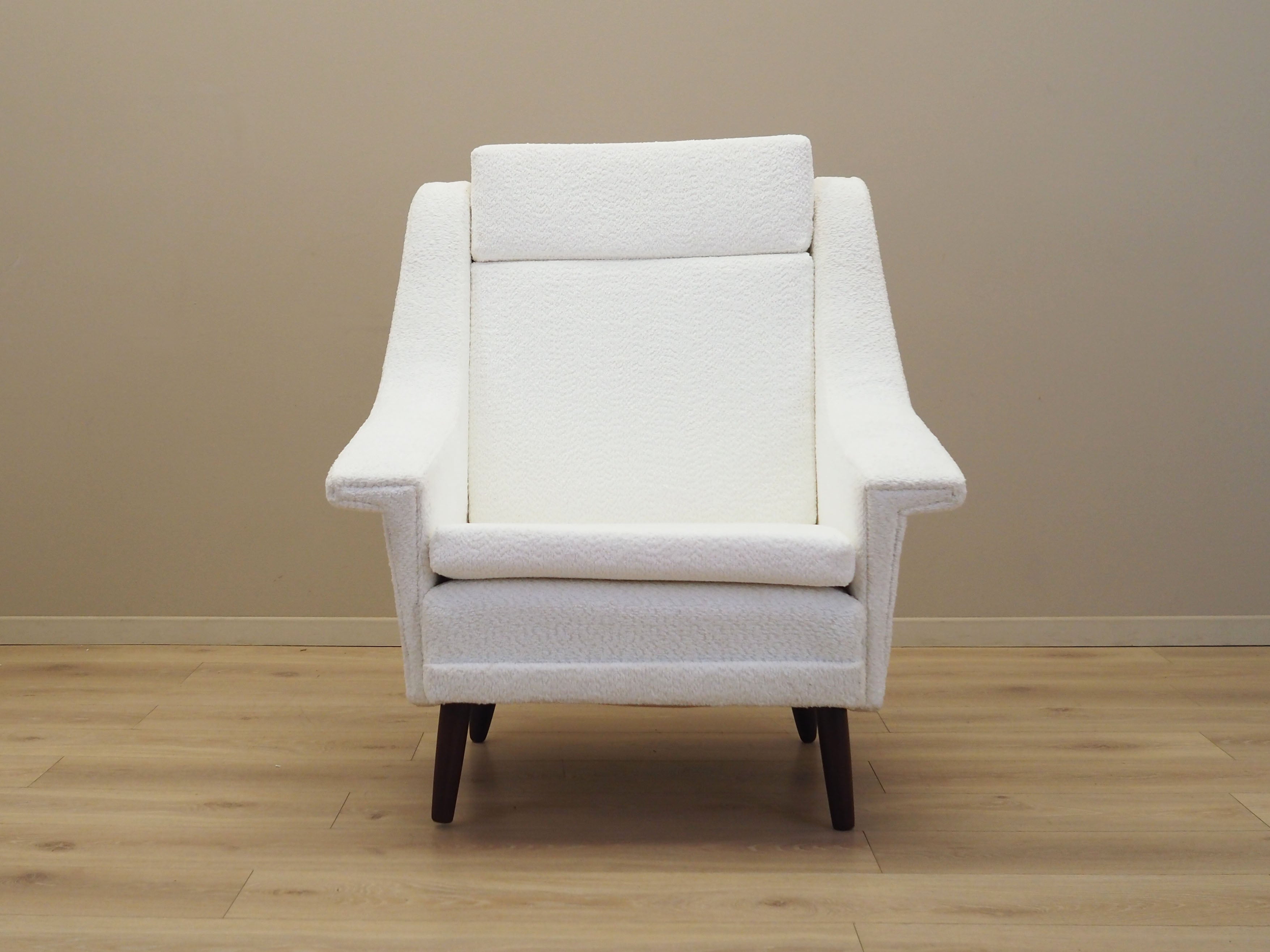 Danish_Modern_White_Armchair_with_Fabric_Upholstery,_1970s,_Denmark