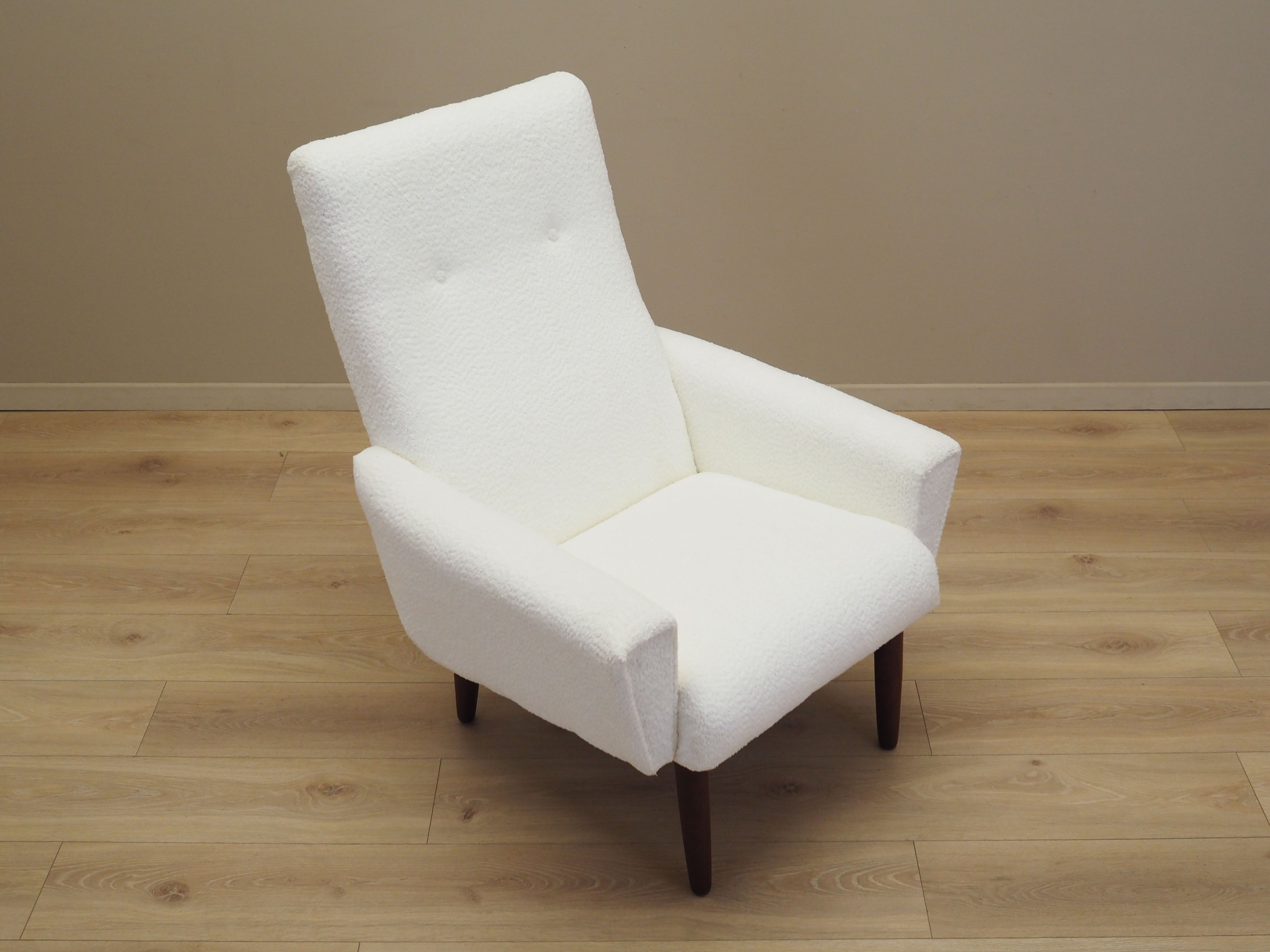 Danish_Modern_White_Armchair_with_New_Upholstery,_1970s,_Denmark