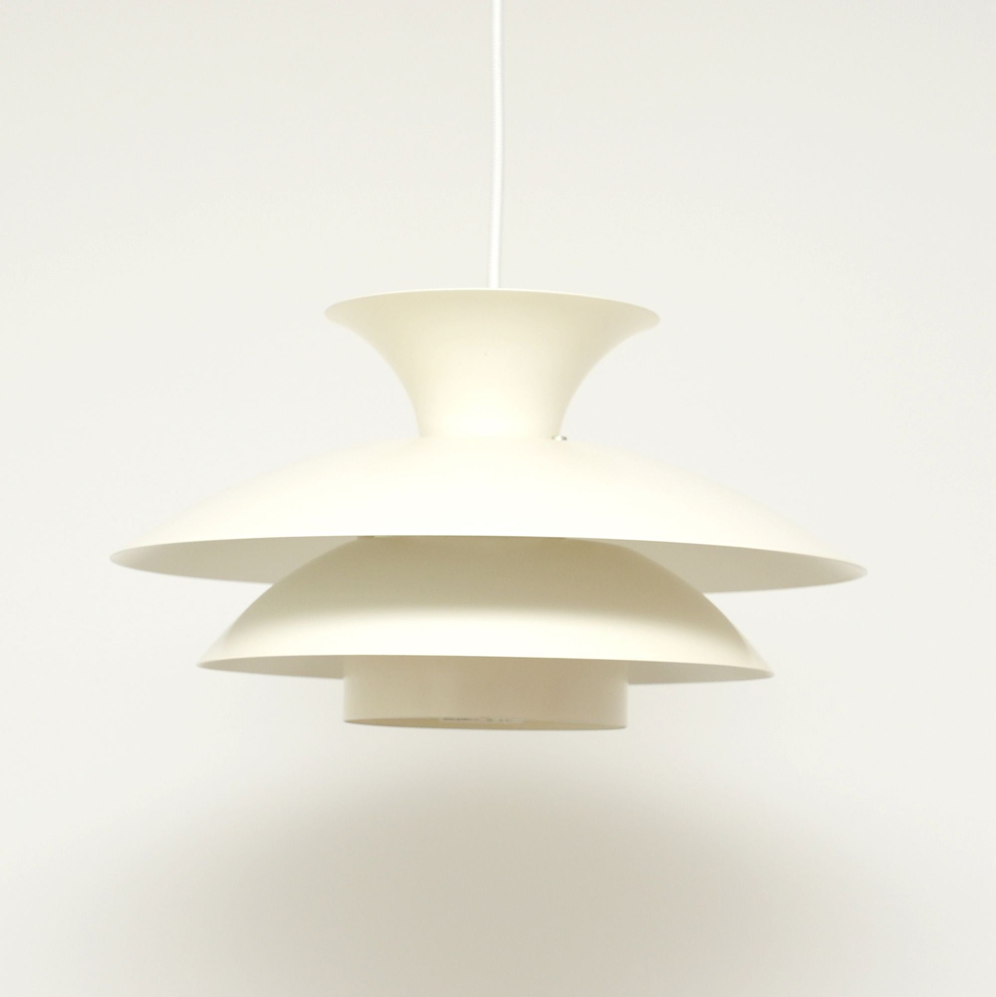 Scandinavian_White_Ecru_Pendant_Lamp_with_Dual_Cords,_Denmark_1970s