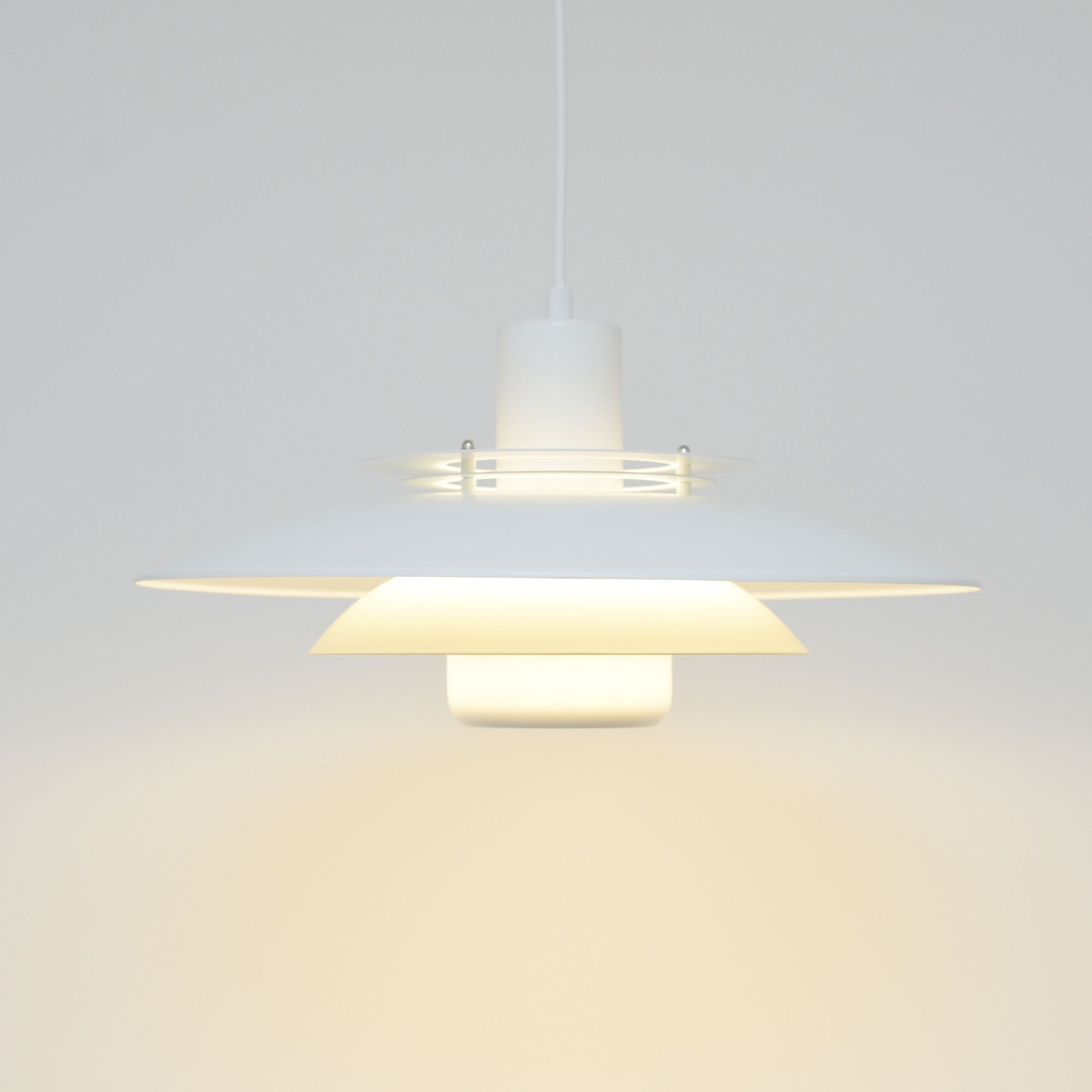 Scandinavian_“Sierra”_Pendant_Lamp_in_White,_Denmark_1970s