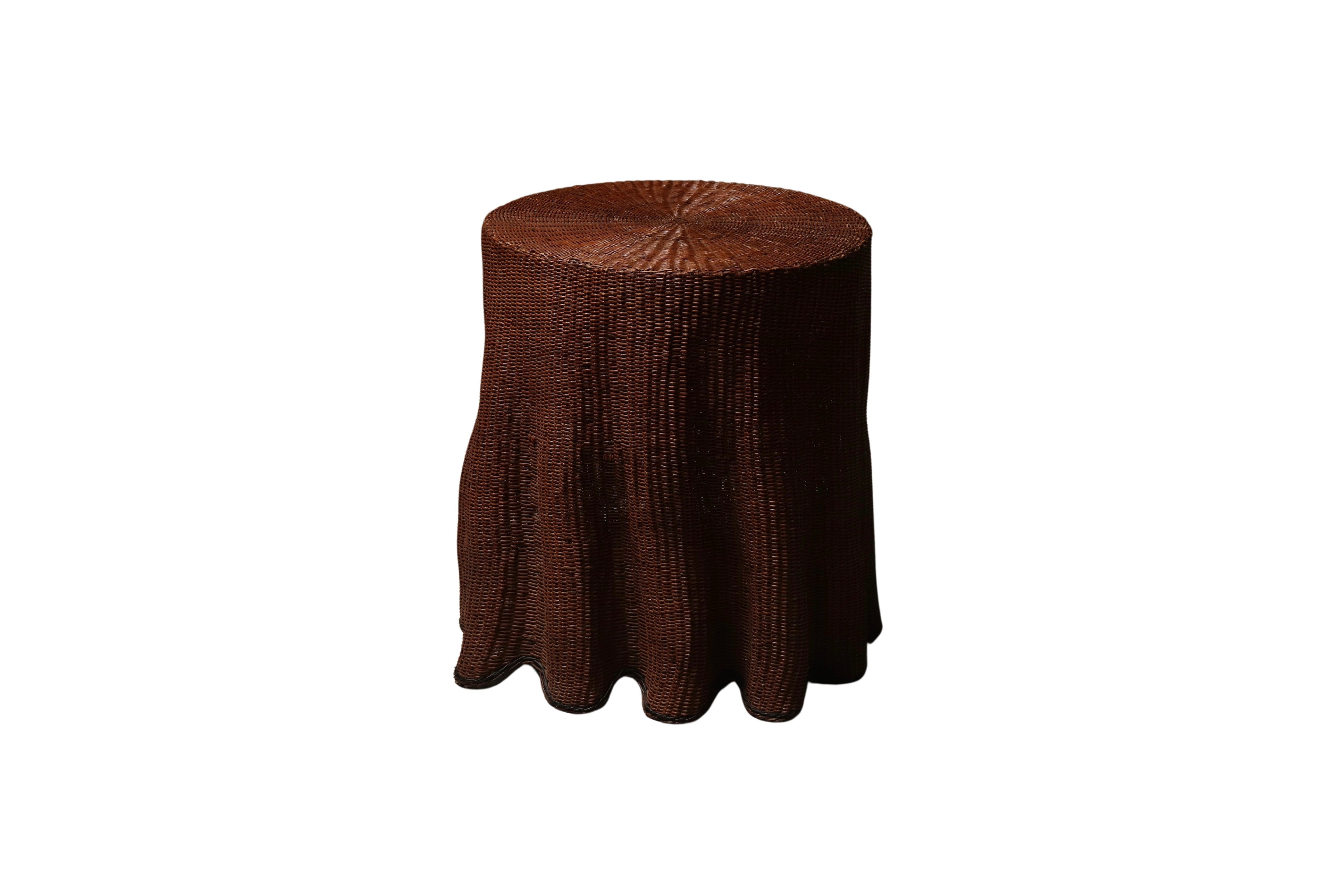 Ghost Drapery wicker side table from 1970s – Curiouz