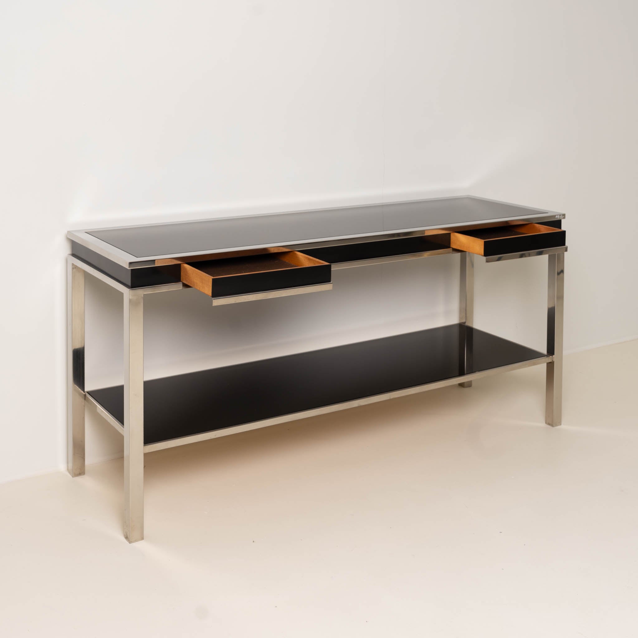 Willy_Rizzo_Cassia_Console_Table_in_Chrome_and_Smoked_Glass,_Italy_1970s
