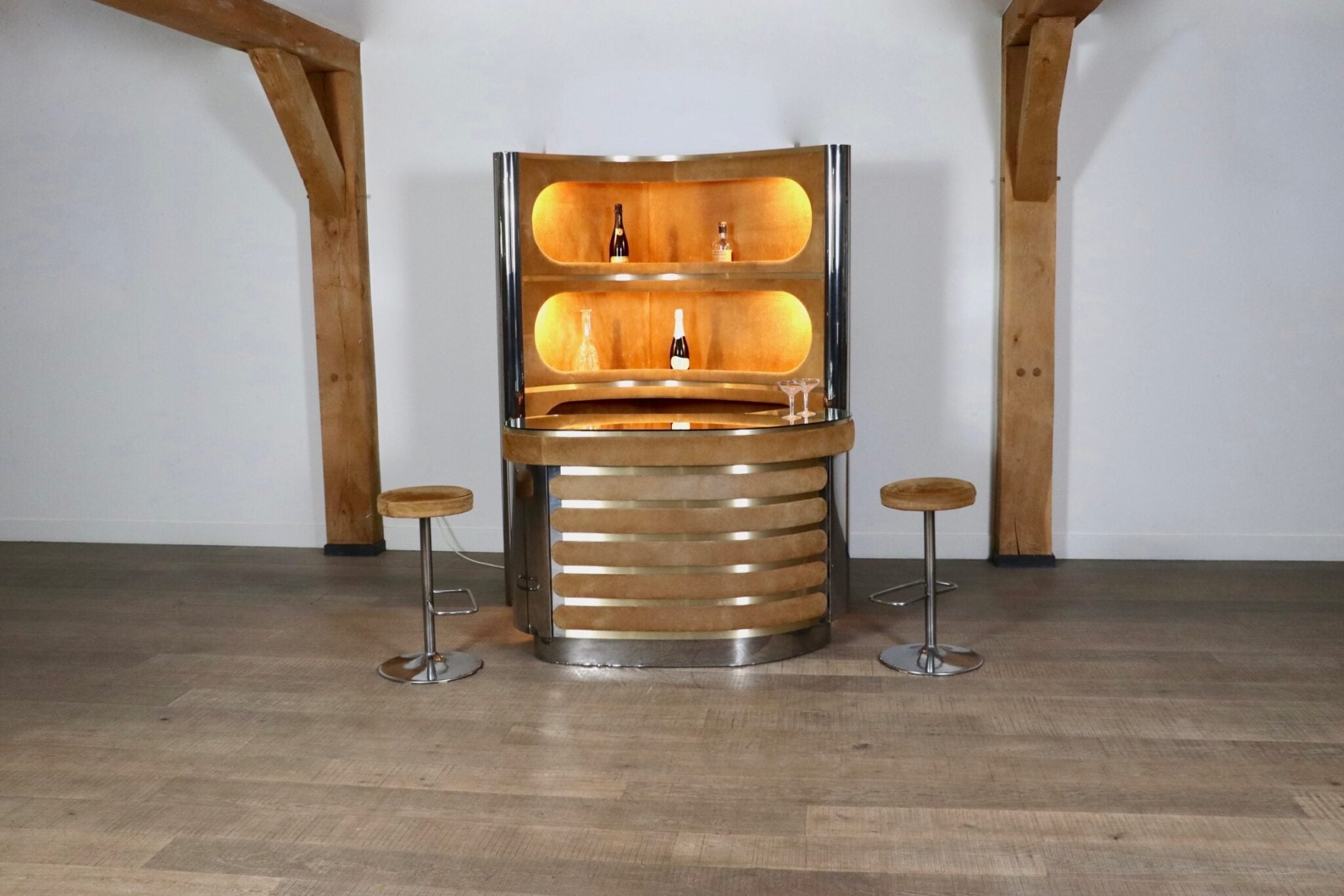 Willy_Rizzo_Suede_and_Chrome_Dry_Bar_with_Barstools,_1970s,_Italy