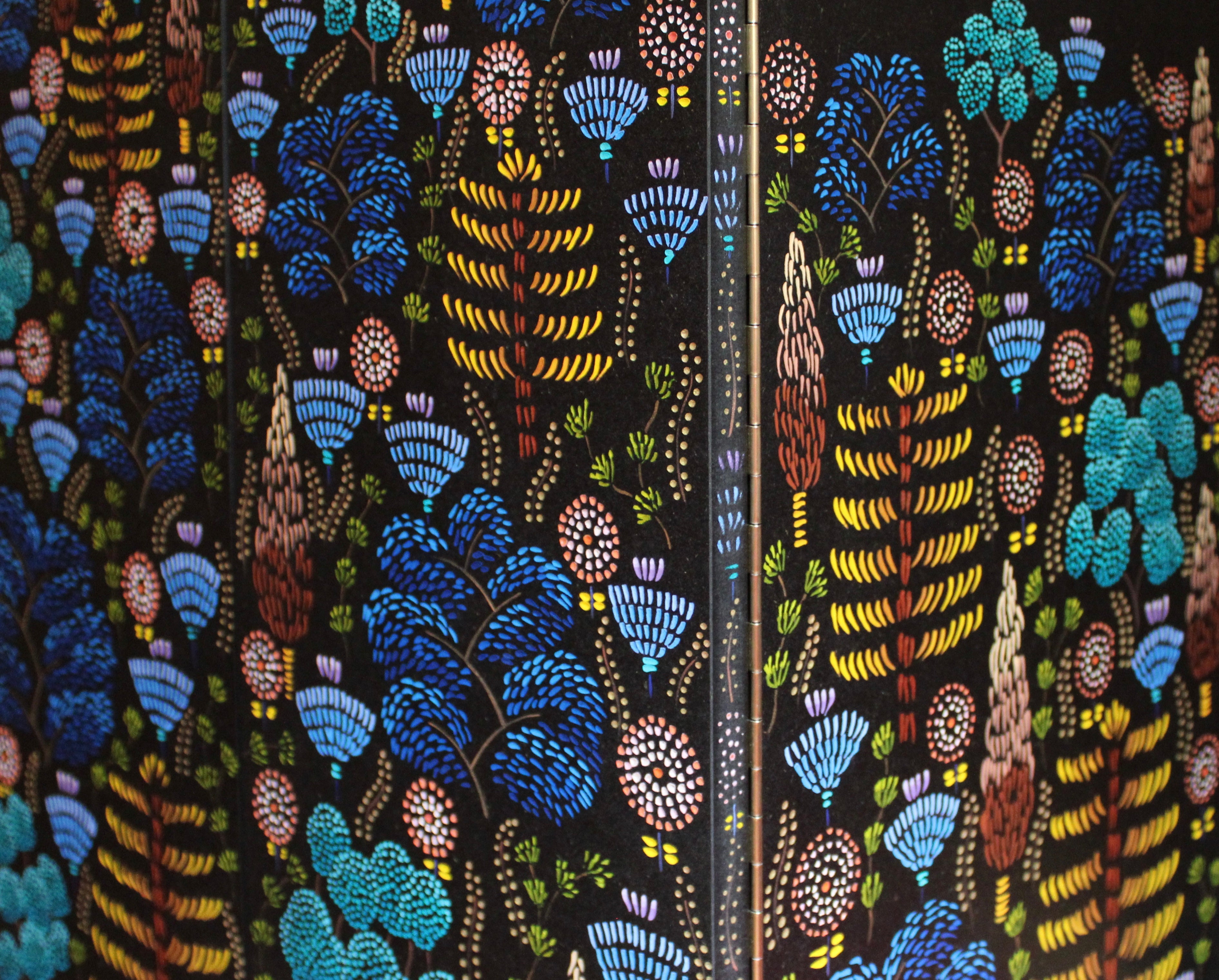 Wonderland_Cabinet_V_by_CoucouManou