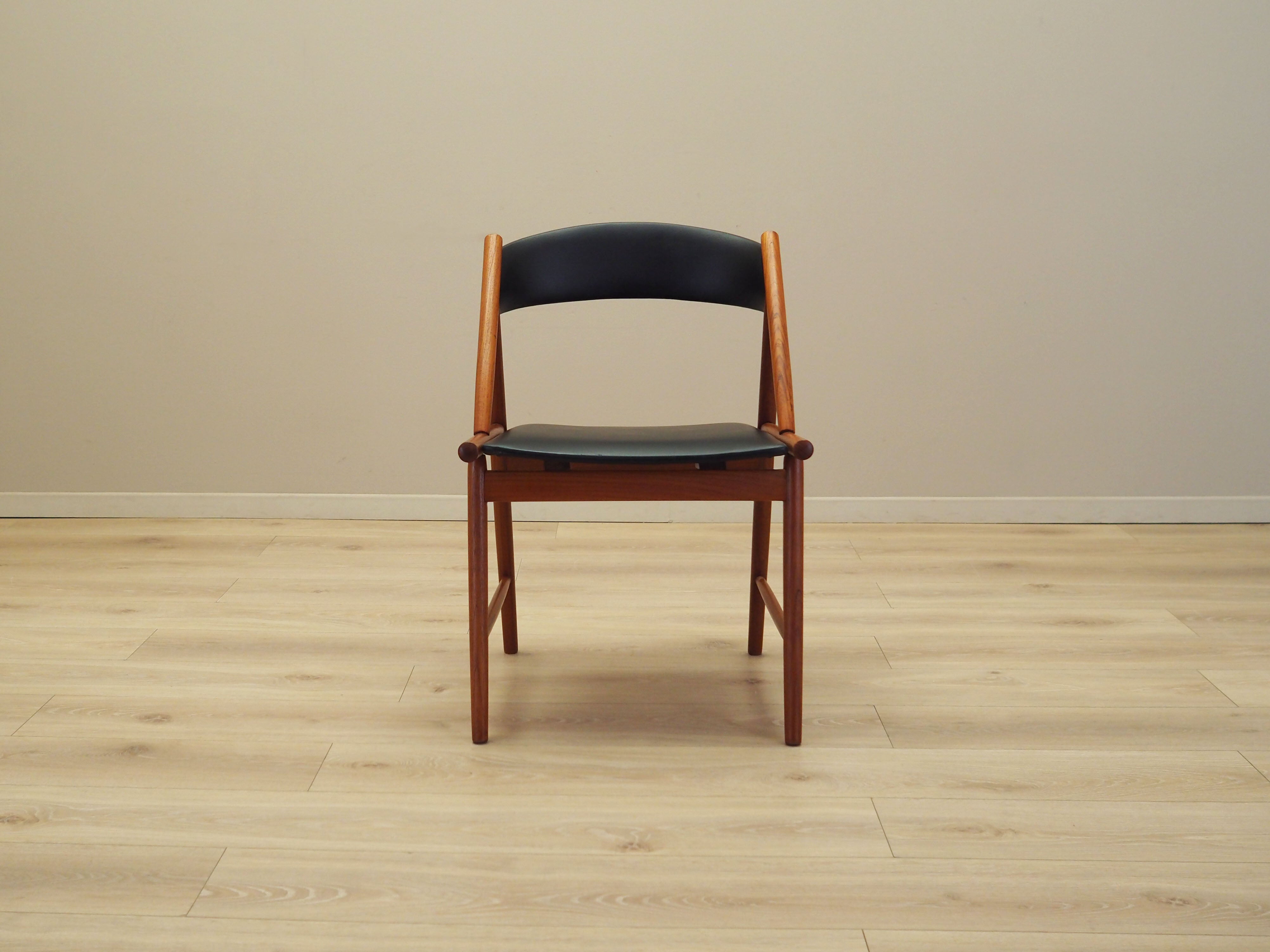 Wood_Chair,_Solid_Teak,_1970s,_Denmark