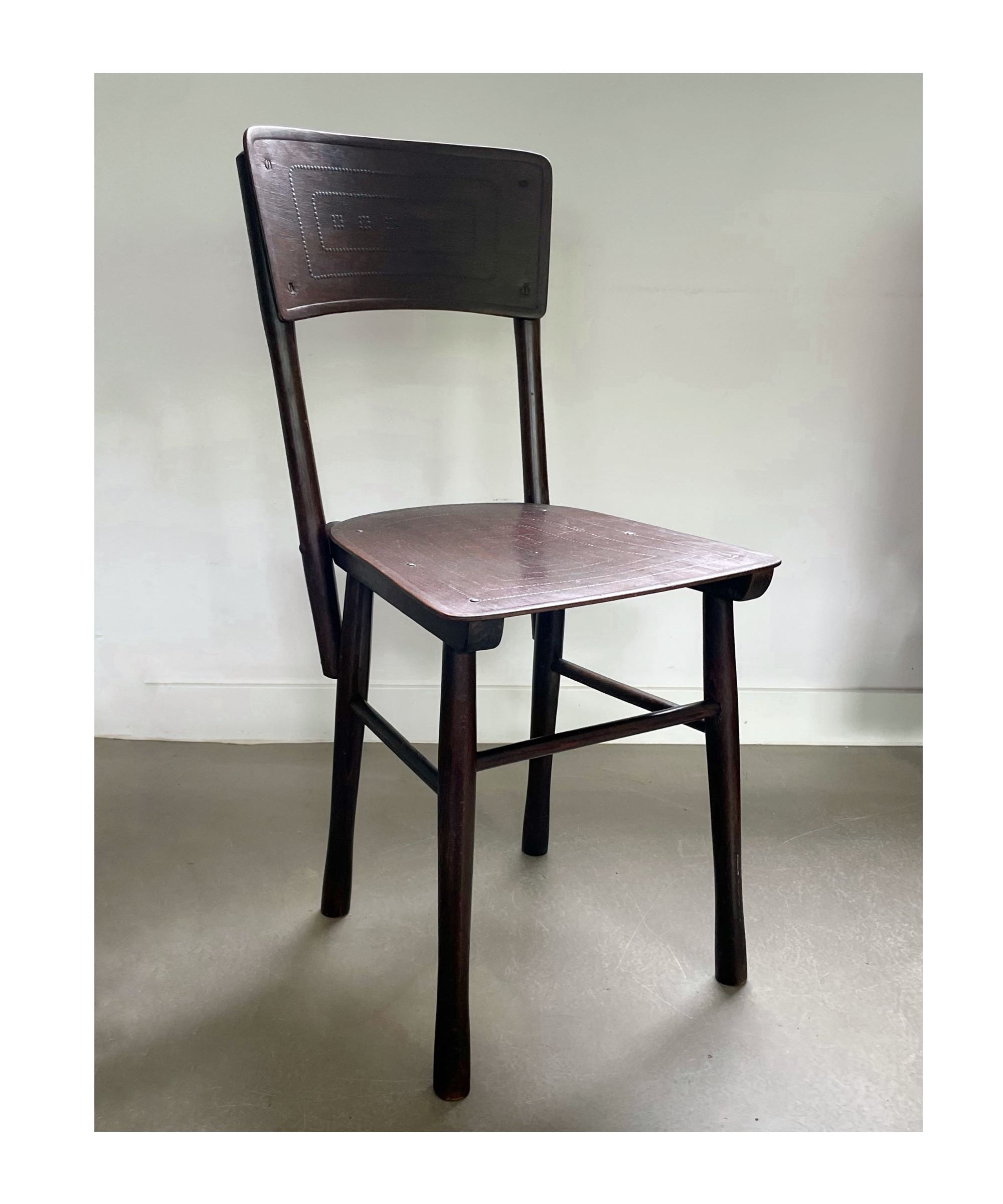 Wooden_bistro_chair,_Jacob_&_Josef_Kohn,_1st_half_20th_century