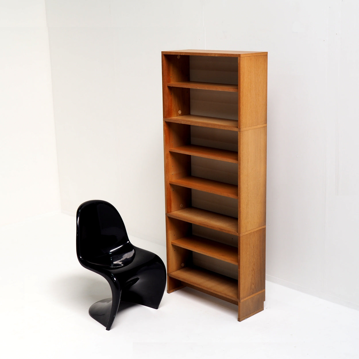 Wooden_Bookcase_Designed_by_Cees_Braakman_for_Pastoe