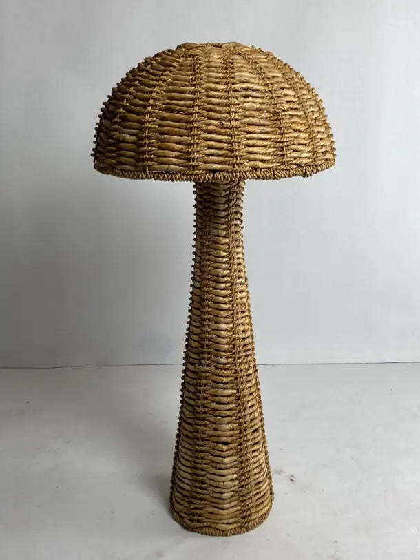 Woven_Banana_Leaf_Mushroom_Floor_Lamp,_1960s–1970s,_Europe
