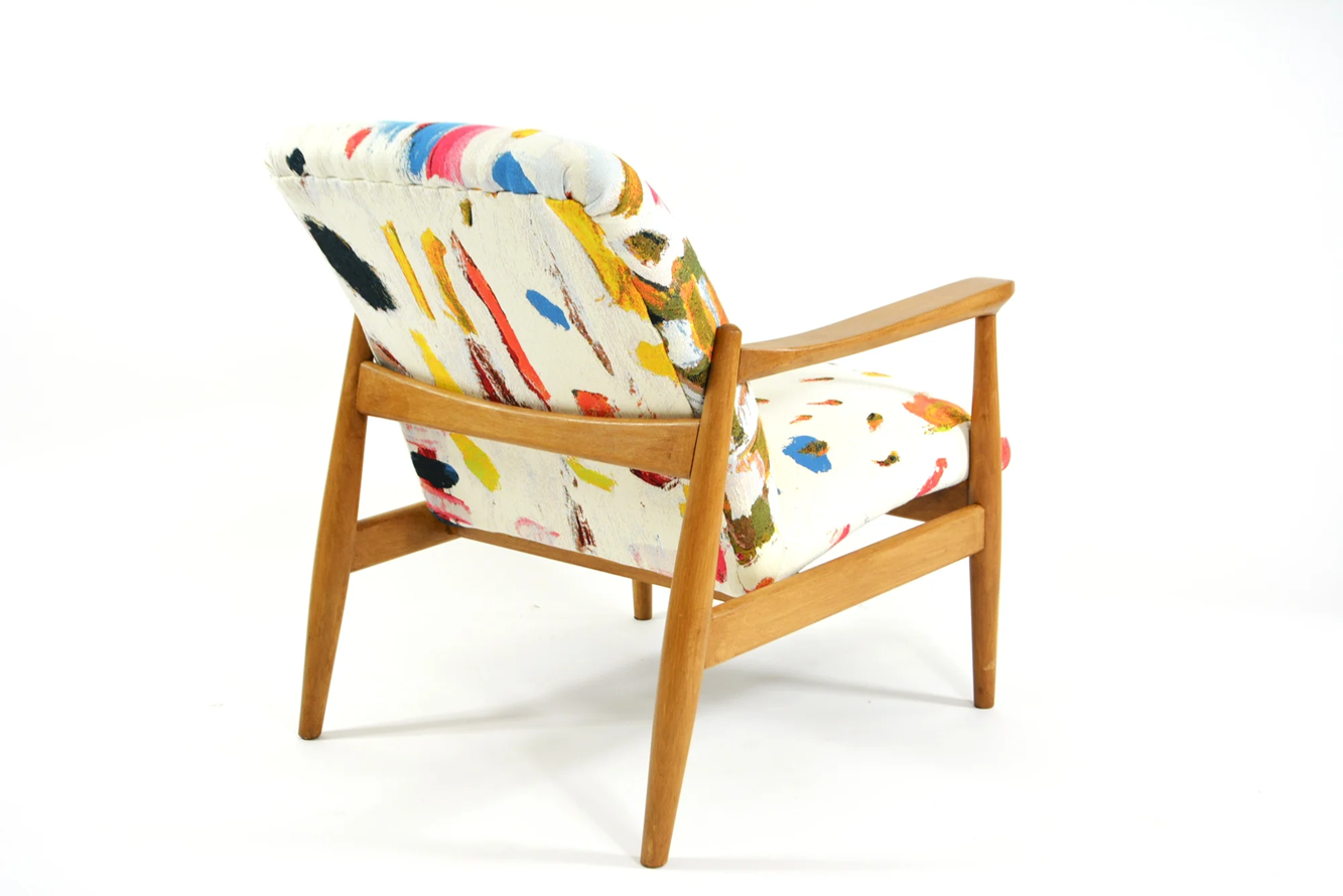 WR_armchair_with_colorful_patterns_1970s