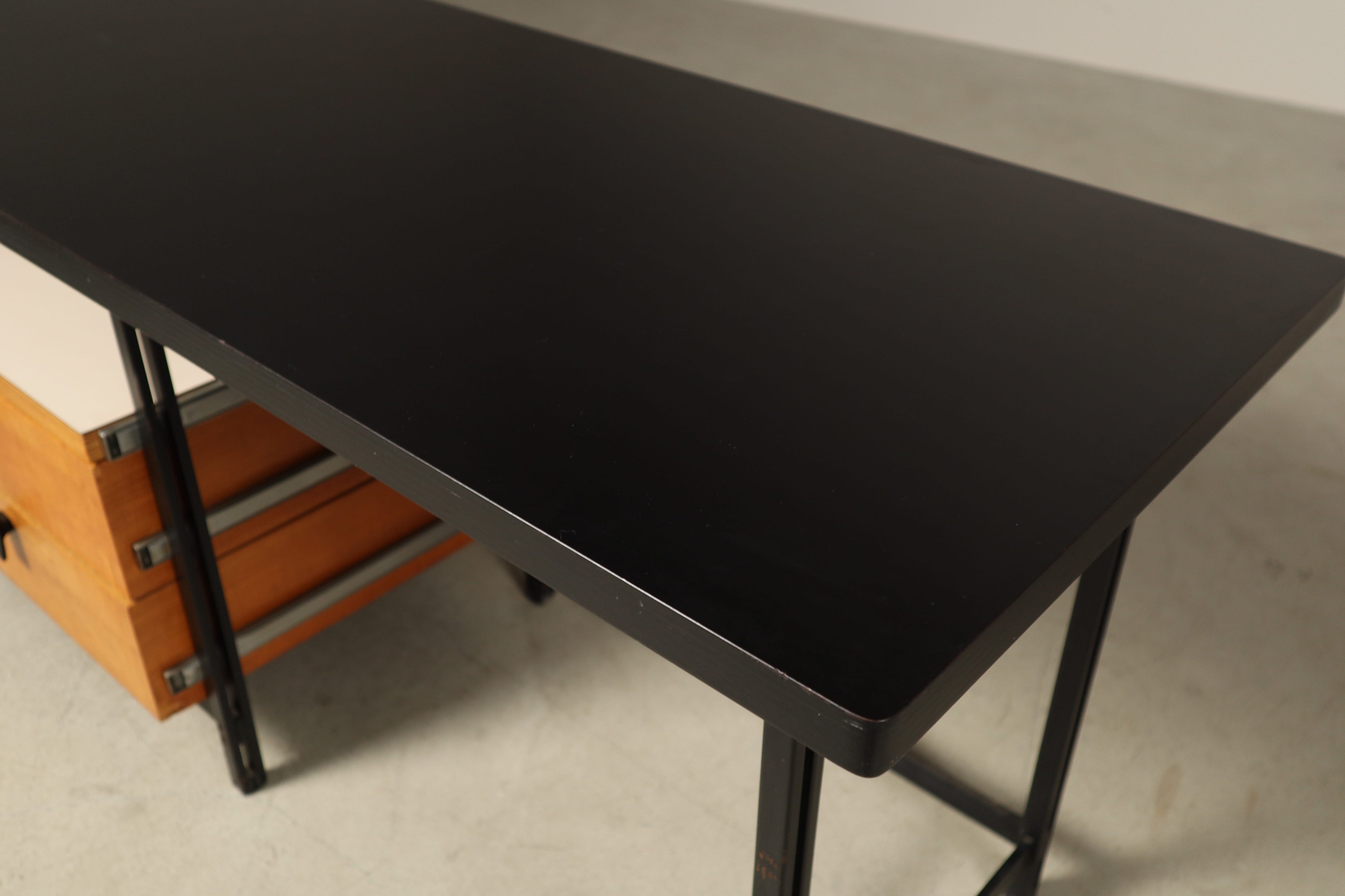 Jules_Wabbes_Writing_Desk_for_Mobilier_Universel,_Belgian_Mid_Century_Modern_Desk,_1960s