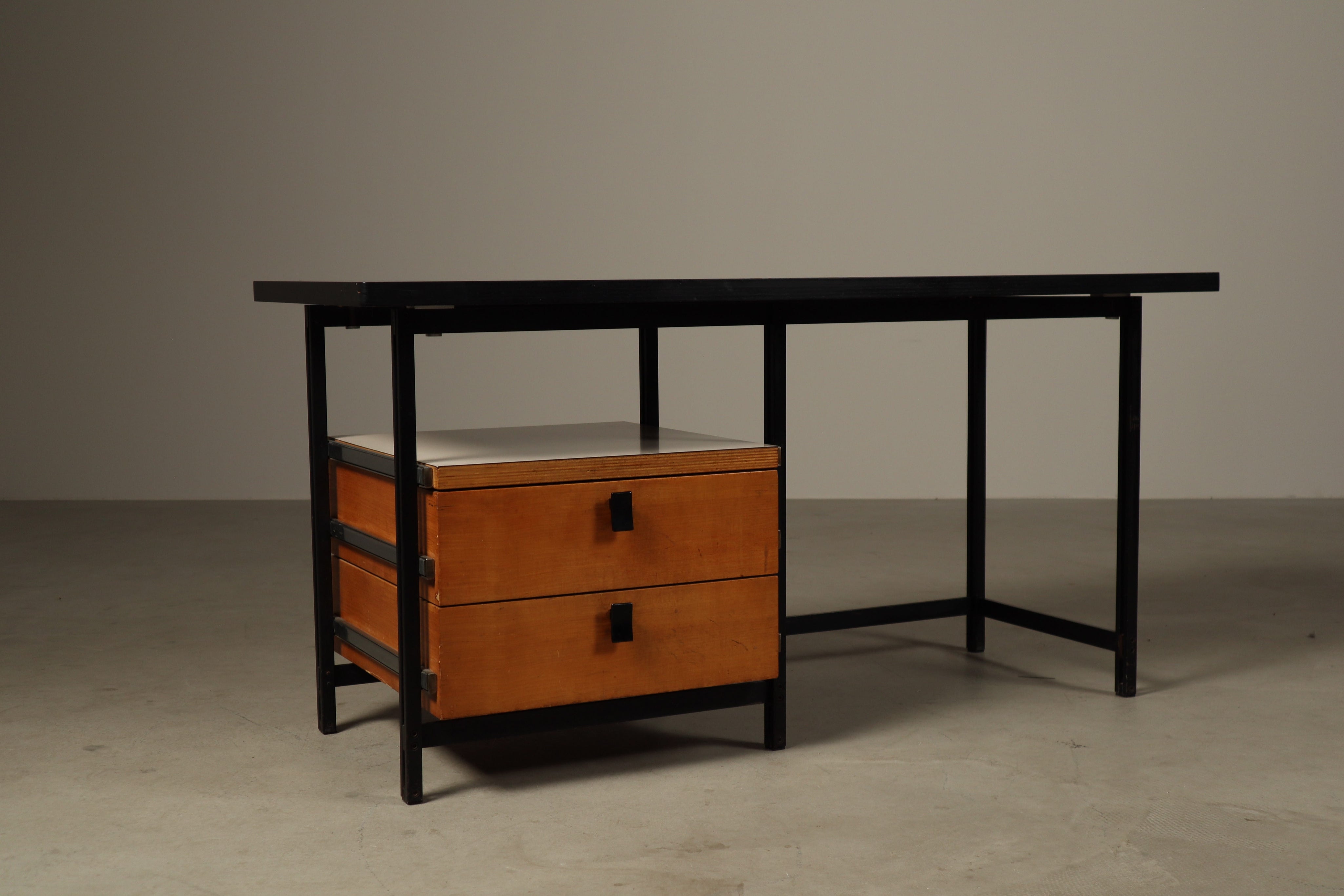 Jules_Wabbes_Writing_Desk_for_Mobilier_Universel,_Belgian_Mid_Century_Modern_Desk,_1960s