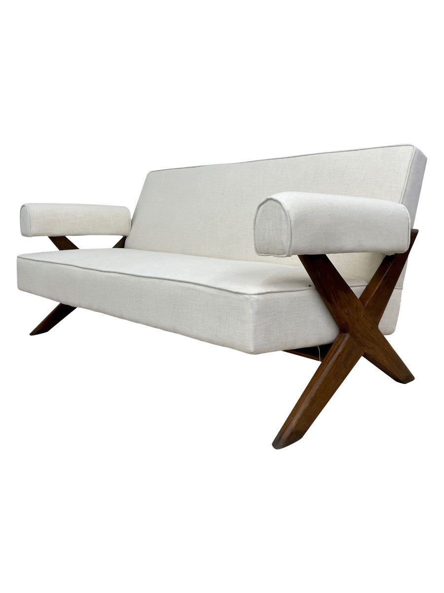 X_Leg_Sofa_by_Pierre_Jeanneret,_1960s,_Chandigarh_India
