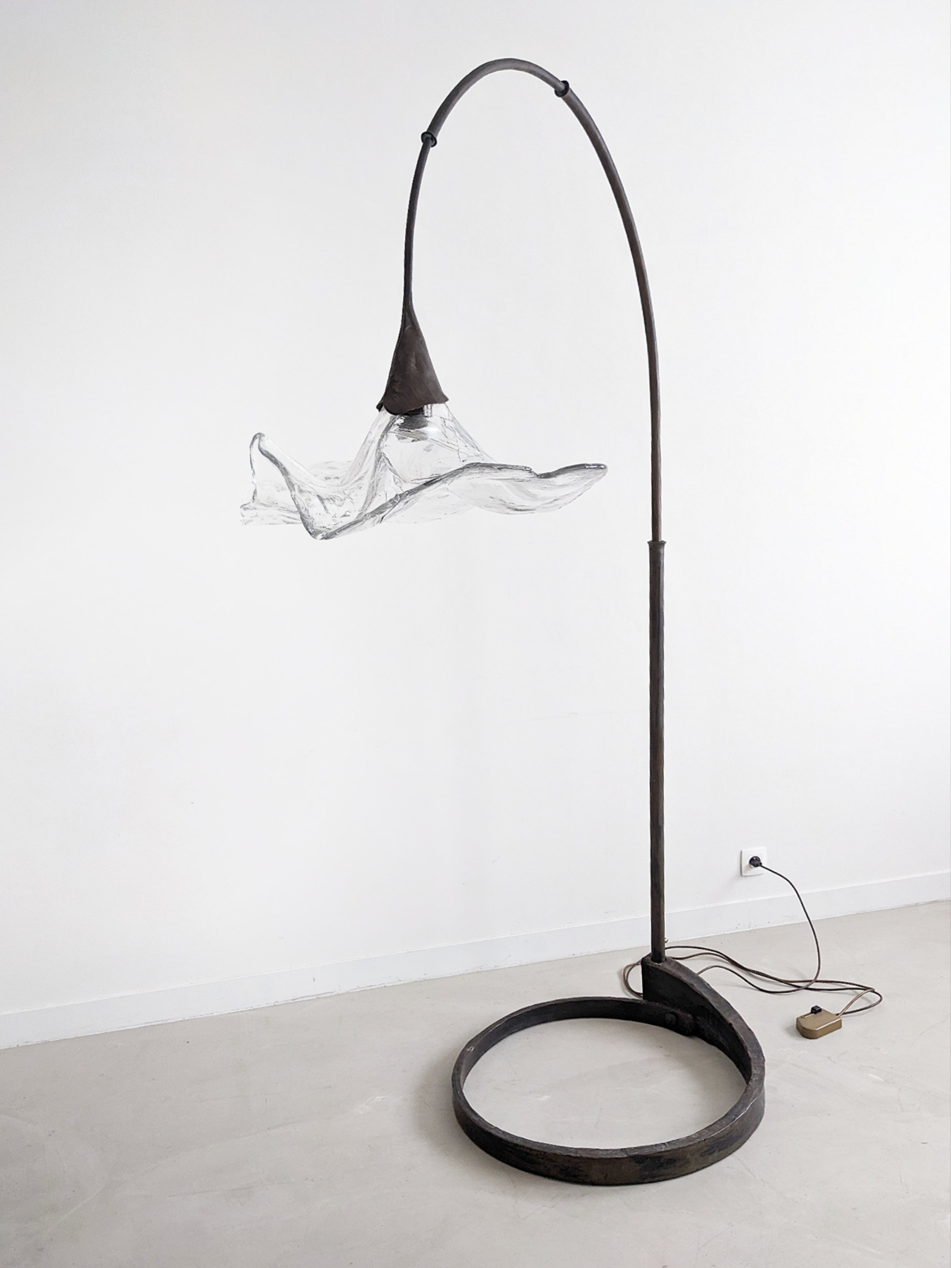 XL_Bronze_Flower_Shaped_Floor_Lamp_by_Lothar_Klute_1980's
