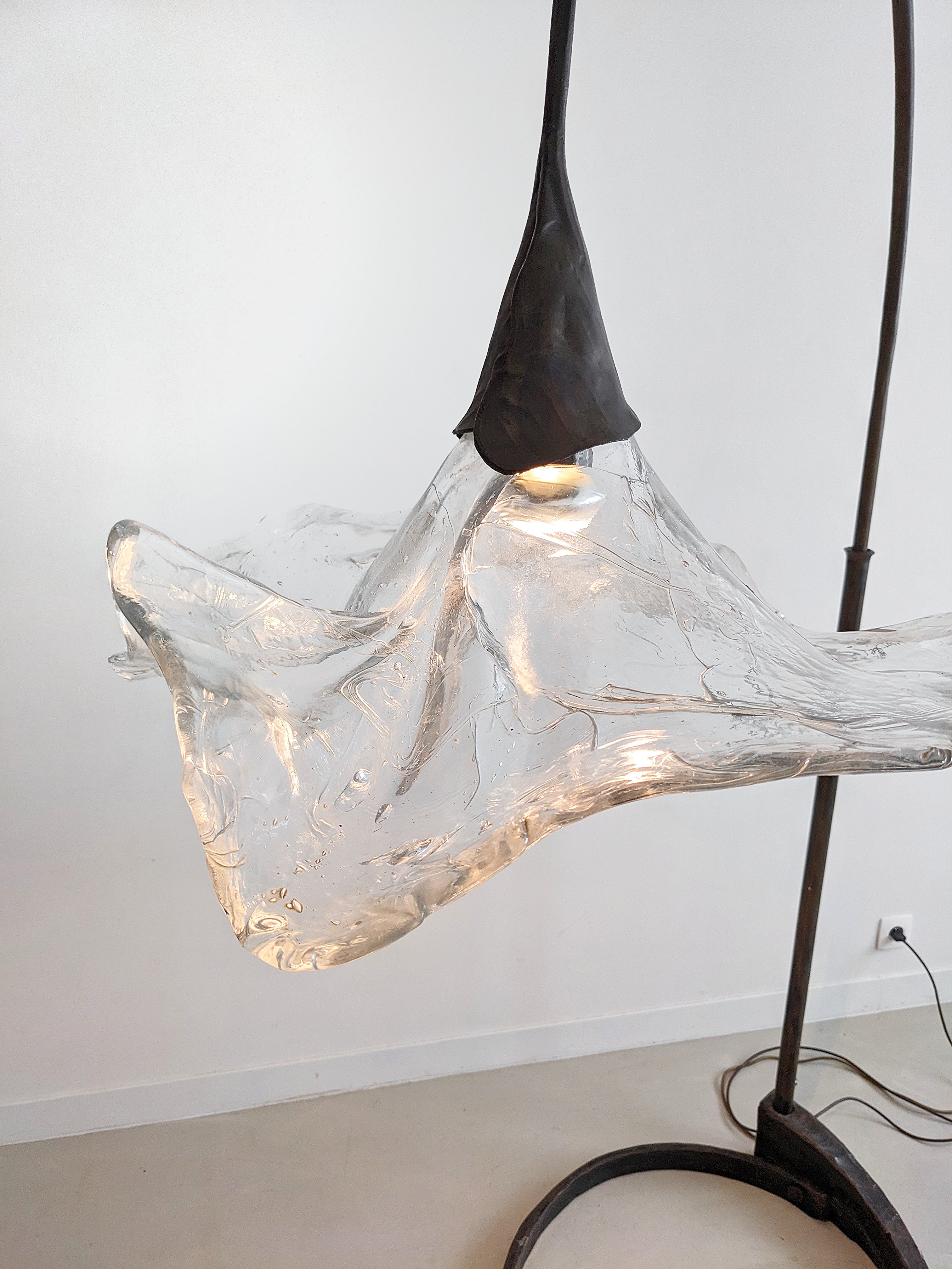 XL_Bronze_Flower_Shaped_Floor_Lamp_by_Lothar_Klute_1980's