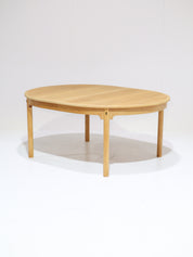 Øresund_Model_142_Extendable_Oak_Dining_Table_by_Børge_Mogensen_for_Karl_Andersson_&_Söner,_Sweden,_1960s