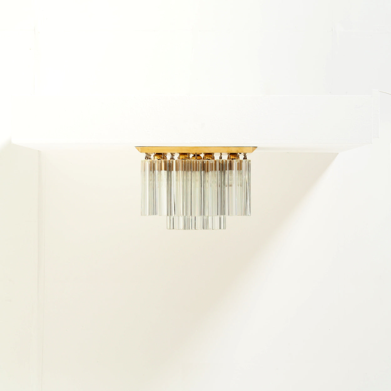 XL_Kalmar_Flush_Mount_with_Crystal_Glass_Elements,_Vienna_Austria