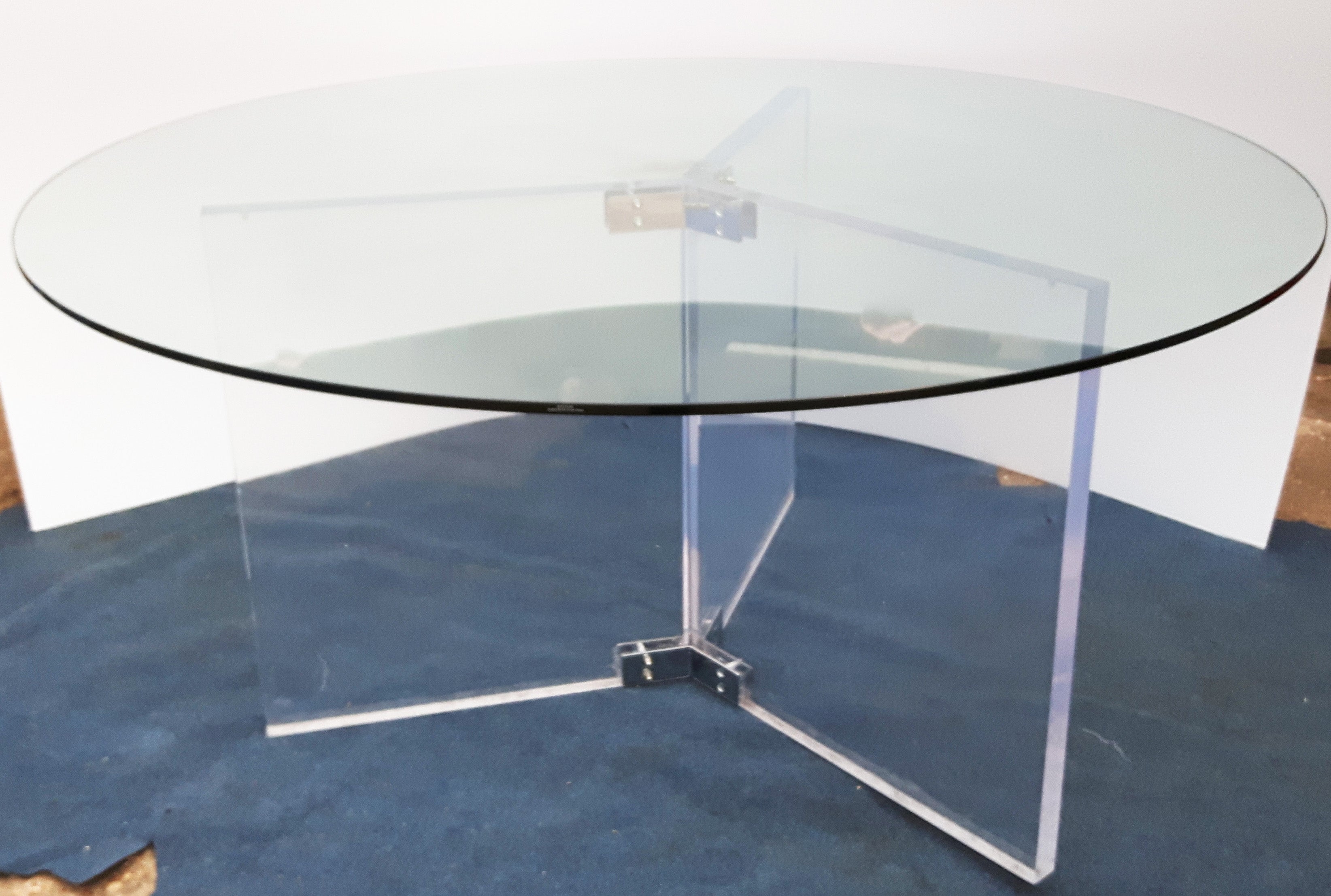 XL_Vintage_Lucite_Chrome_&_Glass_Round_Dining_Table_Display_Hollywood_Regency_Postmodern