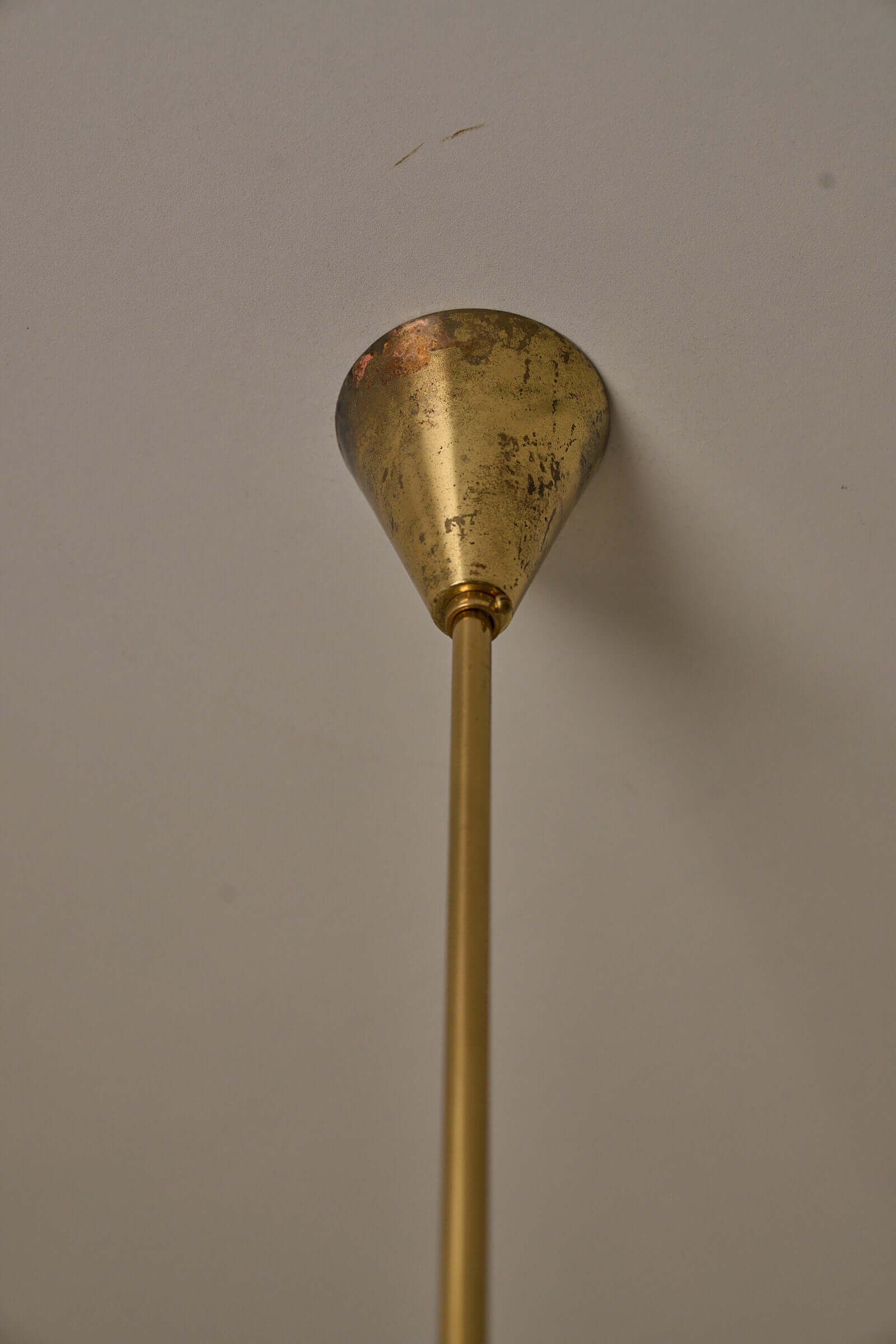 Yellow_Chandelier,_Mid-Century_Modern,_Brass_&_Steel,_1950s,_Italy