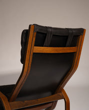 Set_of_2_Yngve_Ekström_Lounge_Chairs_in_Wengé_Wood_and_Black_Leather_for_Swedese,_Sweden_1970s