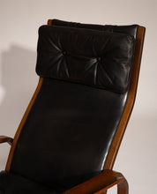 Set_of_2_Yngve_Ekström_Lounge_Chairs_in_Wengé_Wood_and_Black_Leather_for_Swedese,_Sweden_1970s