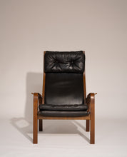 Set_of_2_Yngve_Ekström_Lounge_Chairs_in_Wengé_Wood_and_Black_Leather_for_Swedese,_Sweden_1970s