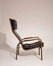 Set_of_2_Yngve_Ekström_Lounge_Chairs_in_Wengé_Wood_and_Black_Leather_for_Swedese,_Sweden_1970s