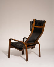 Set_of_2_Yngve_Ekström_Lounge_Chairs_in_Wengé_Wood_and_Black_Leather_for_Swedese,_Sweden_1970s