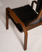 Set_of_2_Yngve_Ekström_Lounge_Chairs_in_Wengé_Wood_and_Black_Leather_for_Swedese,_Sweden_1970s