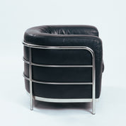 Onda_Lounge_Chair_by_De_Pas,_D’Urbino_&_Lomazzi_for_Zanotta_in_Black_Leather,_Italy_1985