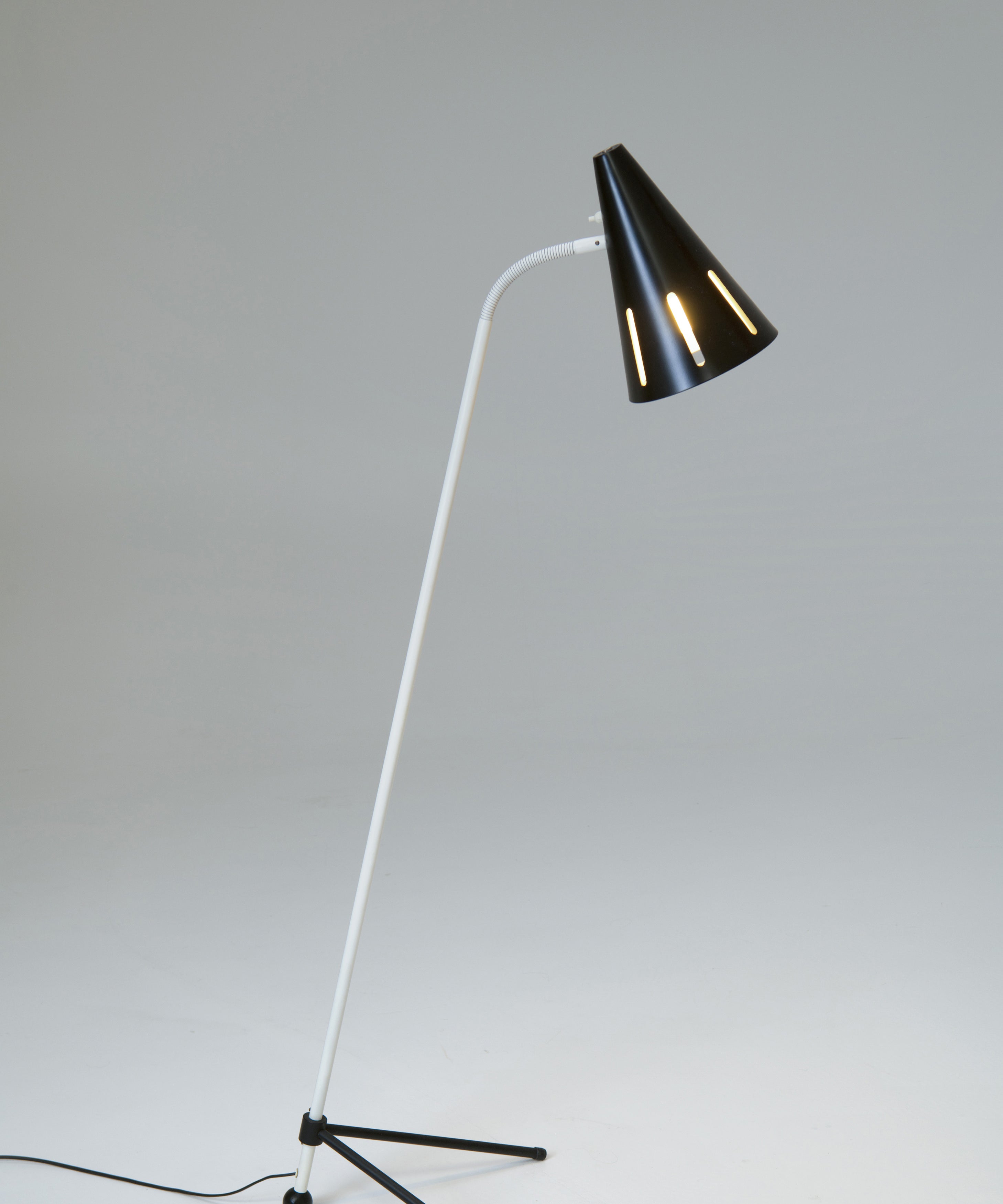 Zonneserie_Floor_Lamp_by_Herman_Busquet_from_1950s