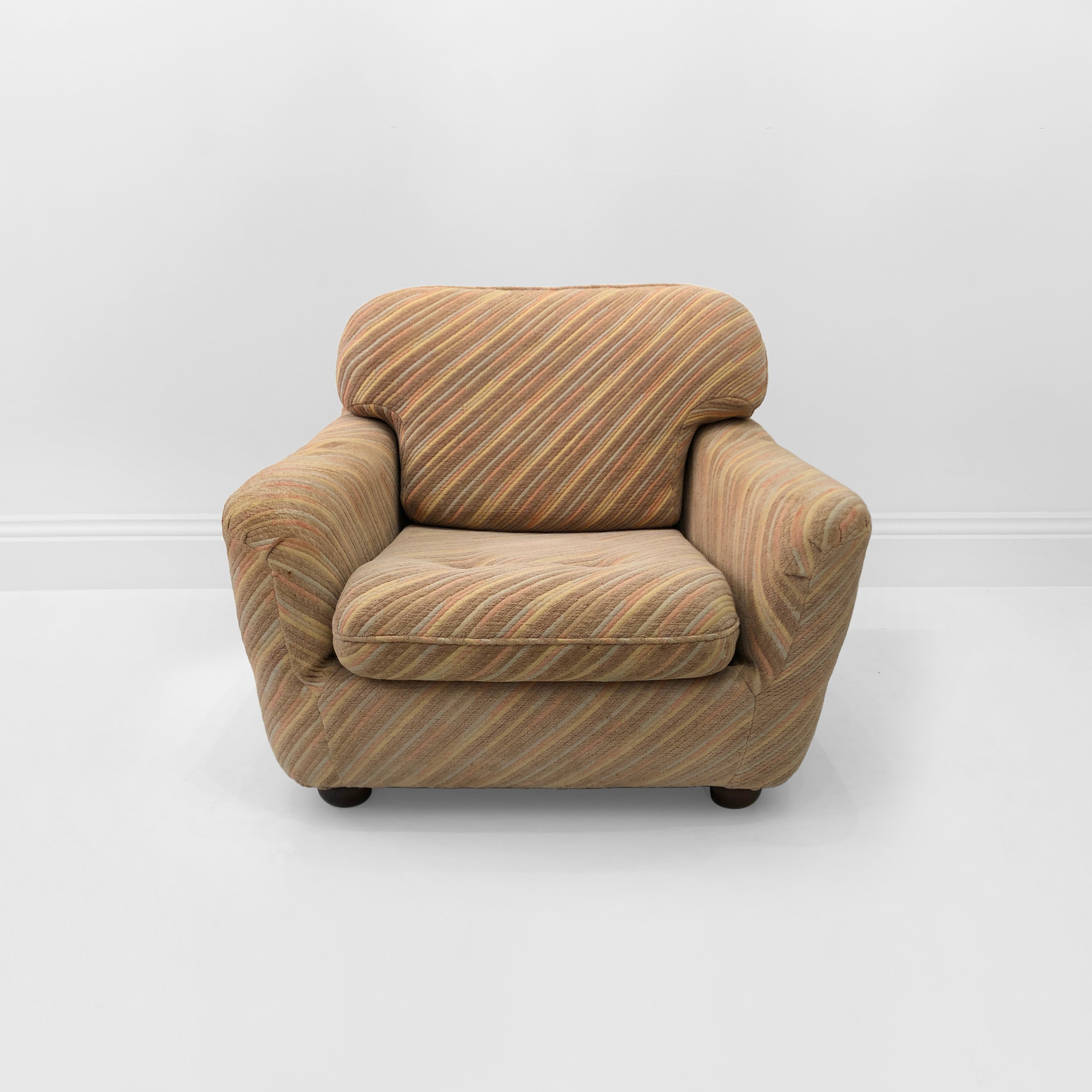 Zorzi_Italian_Pastel_Lounge_Armchair_1970s